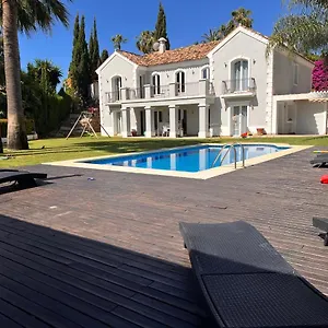 https://villa-maracana.es-andalucia.com
